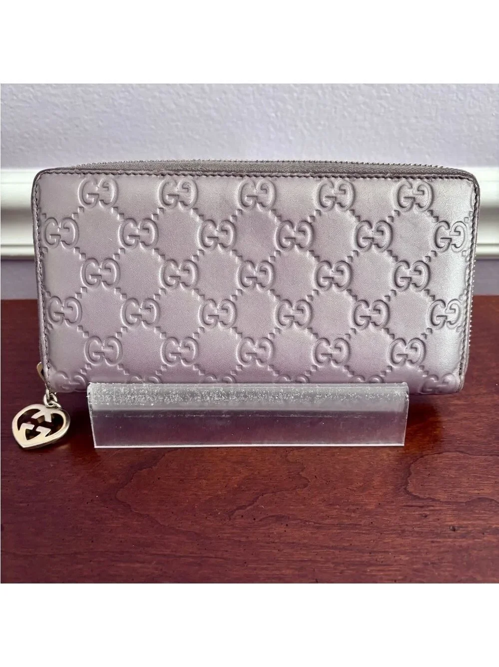 Gucci Lilac Metallic Guccissima Leather Zip Around Wallet/Rare Lavender